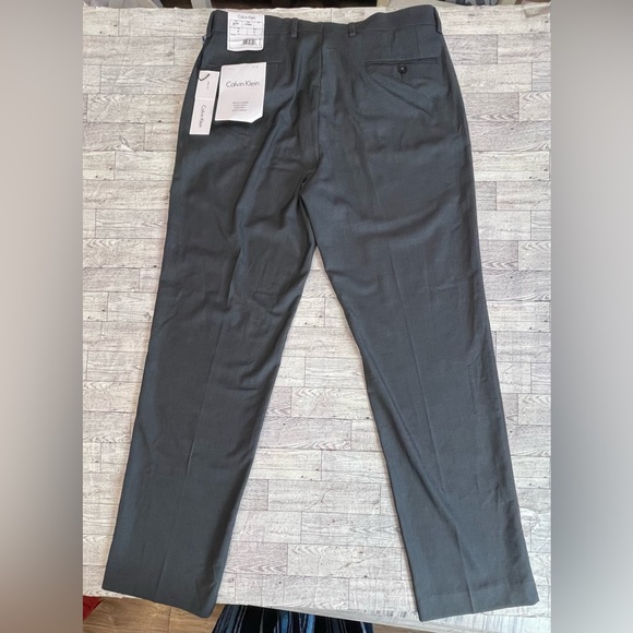 Calvin Klein Men's Modern Fit Dress Pant Slacks - Picture 3 of 8